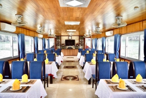 Croisière de 4 heures dans la baie d'Halong avec spéléologie, kayak et déjeuner