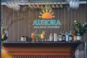 ハロン湾：ビュッフェ、カヤック、水泳を楽しめる5つ星の1日クルーズ