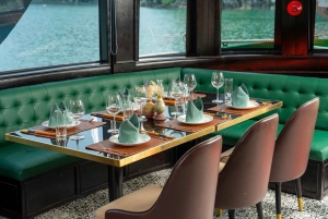 ハロン湾：ビュッフェ、カヤック、水泳を楽しめる5つ星の1日クルーズ