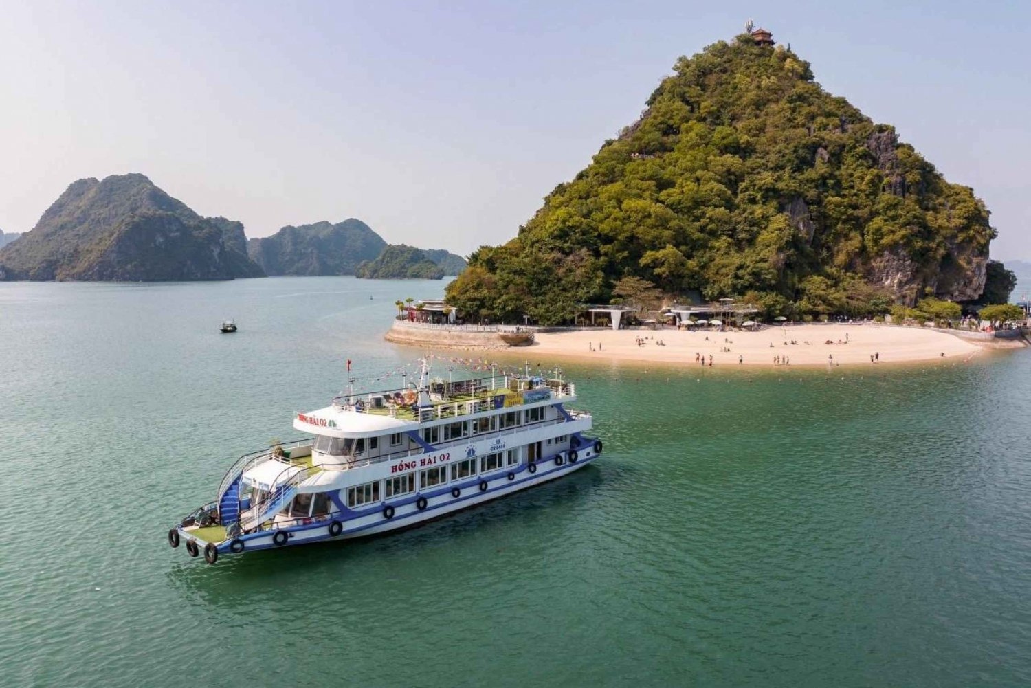 Halong Bay deluxe cruise 6 timers tur, frokost, kajaksejlads, svømning