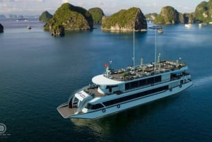 Hanoi: Halong Bay Full-Day Tour with 5-star Diamond Cruise