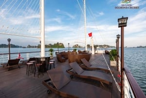 Hanoi: Halong Bay Full-Day Tour with 5-star Diamond Cruise