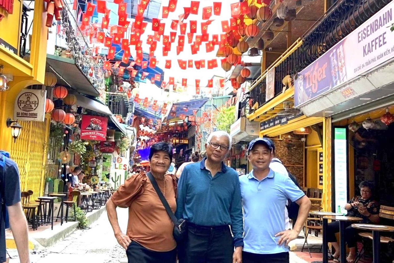 Ha Long-bukten: Grupputflykt till Hanoi med lunch