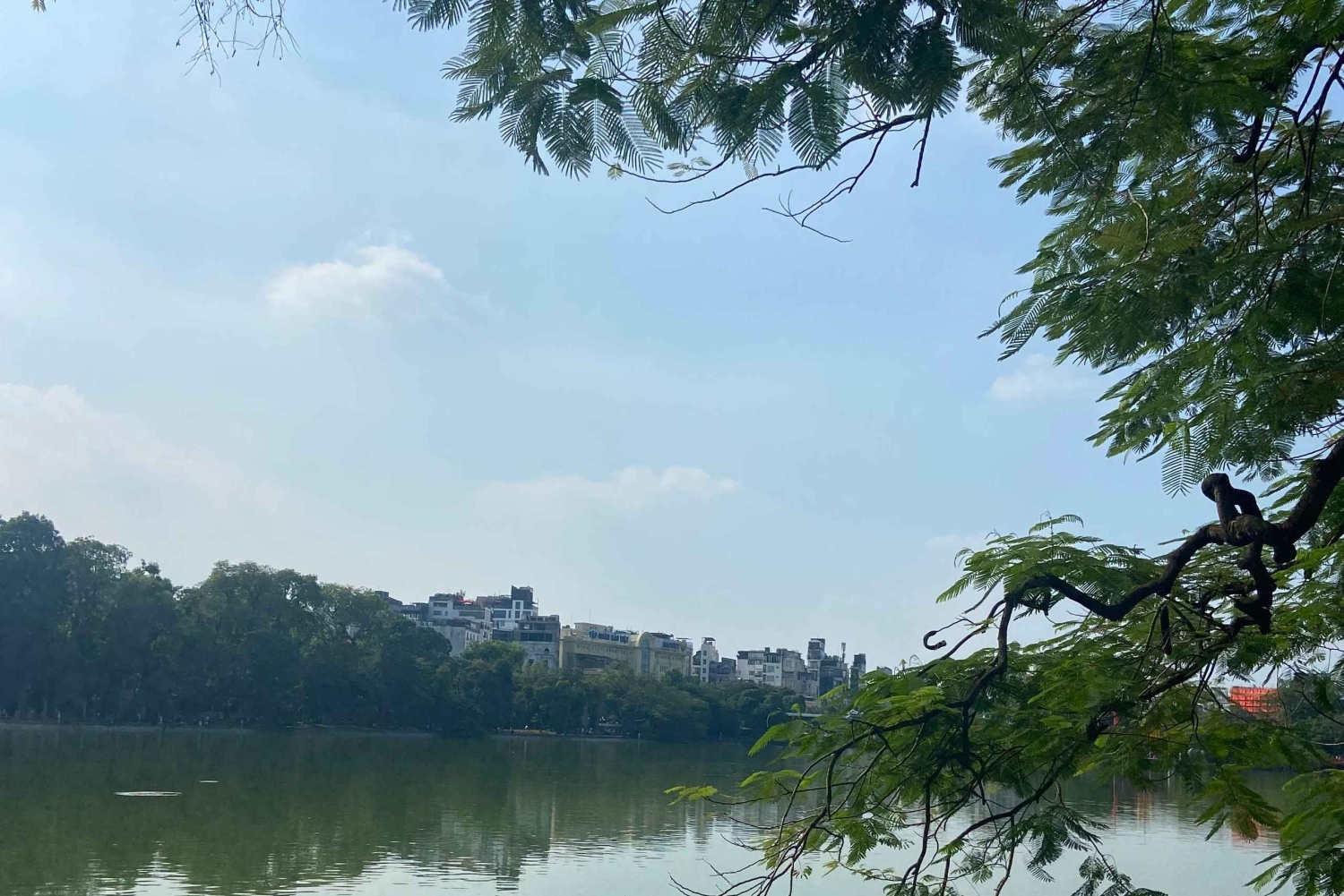 Ha Long-bukten: Grupputflykt till Hanoi med lunch