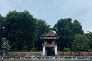 Ha Long-bukten: Grupputflykt till Hanoi med lunch