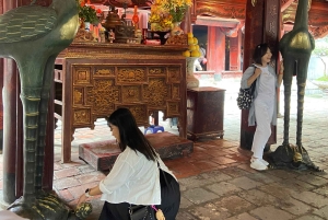 Ha Long-bukten: Grupputflykt till Hanoi med lunch