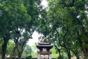 Ha Long-bukten: Grupputflykt till Hanoi med lunch