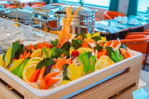 Halong Bay: Leona Dinner Cruise with Fireworks Show