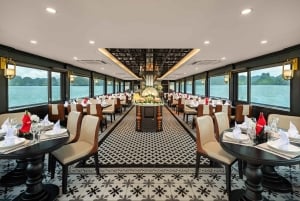 Halong Bay: Kajakki, uinti, buffet