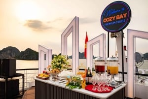 Halong Bay: Kajakki, uinti, buffet