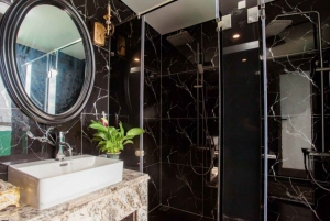 Crociera nella baia di Ha Long 3 giorni e 2 notti con cabina con balcone, grotte e isola