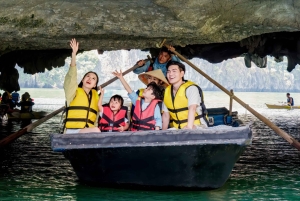 Baía de Halong: Cruzeiro Sea Octopus com almoço e visita a uma gruta