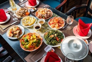 Halong Bay: Day Cruise with Caves, Kayaking & Sunset Party