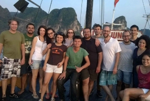 Hanoi: Islands, Caves, Kayak & Halong Dragonfly Boat Cruise