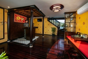 Halong & Lan Ha Bay: Nostalgia Cruise with Balcony Suite