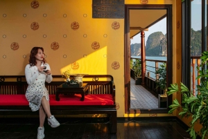 Halong & Lan Ha Bay: Nostalgia Cruise with Balcony Suite
