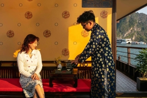 Halong & Lan Ha Bay: Nostalgia Cruise with Balcony Suite