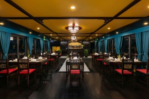 Halong & Lan Ha Bay: Nostalgia Cruise with Balcony Suite