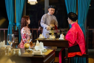 Halong & Lan Ha Bay: Nostalgia Cruise with Balcony Suite