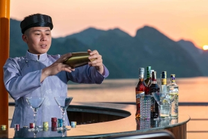 Halong & Lan Ha Bay: Nostalgia Cruise with Balcony Suite