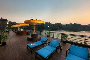 Halong & Lan Ha Bay: Nostalgia Cruise with Balcony Suite