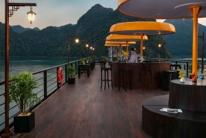Halong & Lan Ha Bay: Nostalgia Cruise with Balcony Suite