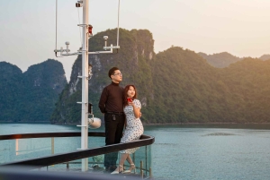 Halong & Lan Ha Bay: Nostalgia Cruise with Balcony Suite