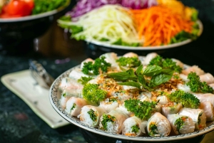 Halong & Lan Ha Bay: Nostalgia Cruise with Balcony Suite