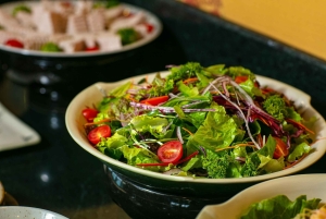 Halong & Lan Ha Bay: Nostalgia Cruise with Balcony Suite