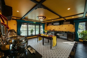 Halong & Lan Ha Bay: Nostalgia Cruise with Balcony Suite