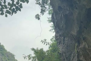 Landutflukt fra Halong havn: 2-dagers privat omvisning i Ninh Binh