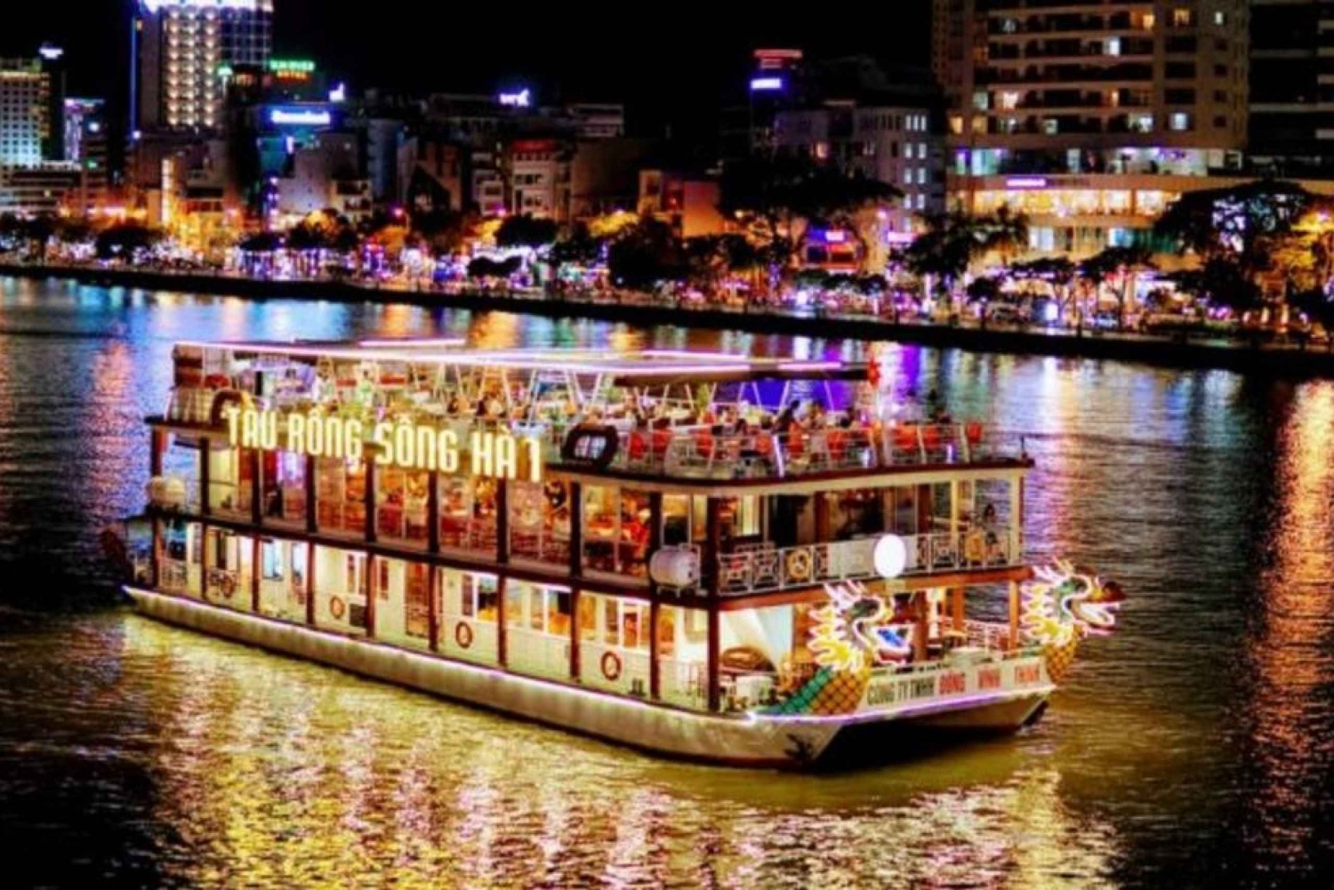 Da Nang: Gita notturna in barca sul fiume Han con spettacolo nei fine settimana