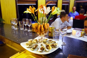 Ha Long - Bai Tu Long Bay 2-Day Luxury Wooden Cruise