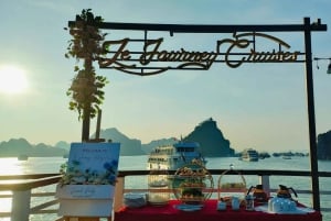 Hanoi: 2-Day Ha Long Bay - Classic Boutique Cruise
