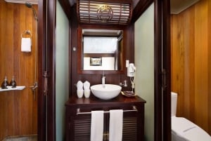 Hanoi: 2-Day Ha Long Bay - Classic Boutique Cruise