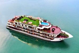 Hanoi: 2-dages Halong & Lan Ha Bay 5-stjernet krydstogt med balkon