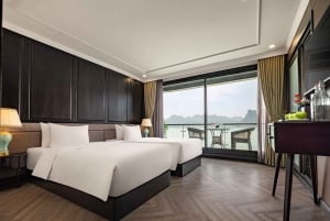 Hanoi: 2-dages Halong & Lan Ha Bay 5-stjernet krydstogt med balkon