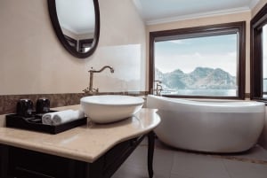 Hanoi: 2-Tages Halong-Lan Ha Bay BEST SELLER 5* Kreuzfahrt Balkon