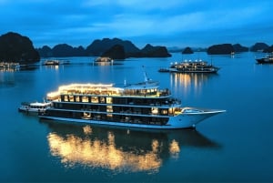 Hanoi: 2-dages Halong-Lan Ha Bay BEST SELLER 5* krydstogt med balkon