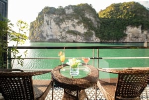 Hanoi: 2-Tages Halong-Lan Ha Bay BEST SELLER 5* Kreuzfahrt Balkon