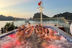 Hanoi: 2-daagse luxe cruise naar Halong en Lan Ha Bay met balkon
