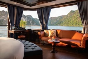 Hanói: Cruzeiro de 2 dias na Baía Lan Ha de 5 estrelas com varanda privada