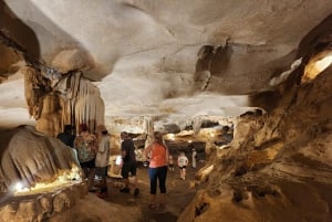 Hanói: crucero de lujo de 2 días por la bahía de Bai Tu Long, cuevas y kayak