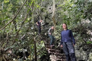 ハノイ発：ニンビン、ククフォン国立公園、タムコック 2日間自転車ツアー