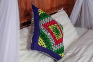 ハノイ：プルオン・クラシックツアー2日間