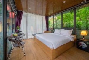 Hanoi: 2D1N Ha Long Bay 4-stjernet krydstogt med måltider og kajaksejlads