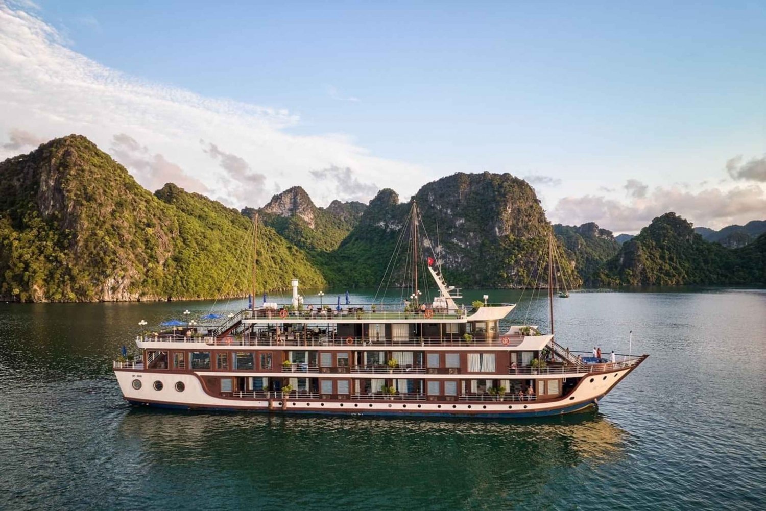 Hanoi : Croisière 5 étoiles de 3 jours à Ninh Binh, Ha Long et dans la baie de Lan Ha