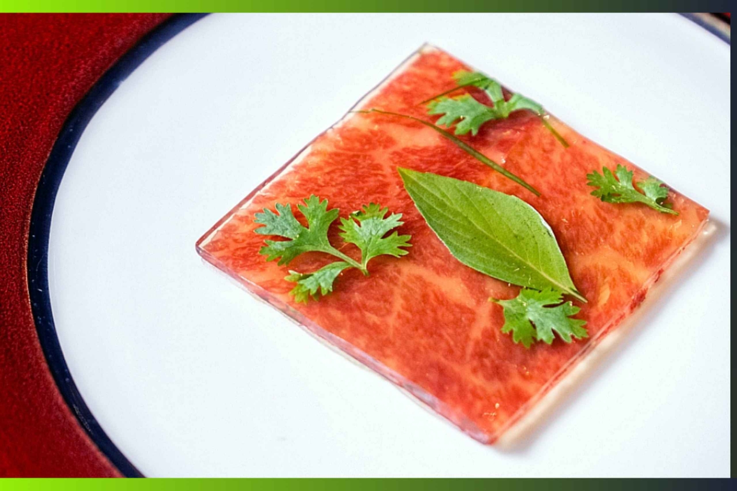 Passeio progressivo por 3 restaurantes requintados de Hanói com vinho