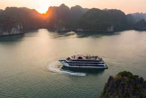 Hanoi: 5-Star 3-Day Halong Bay Cruising Experience