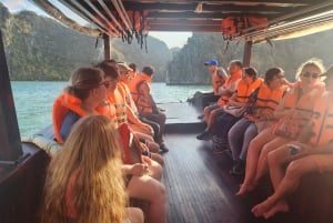 6 tähden Cycad-risteily Bai Tu Long Baylla, 2 päivää, amme, parveke